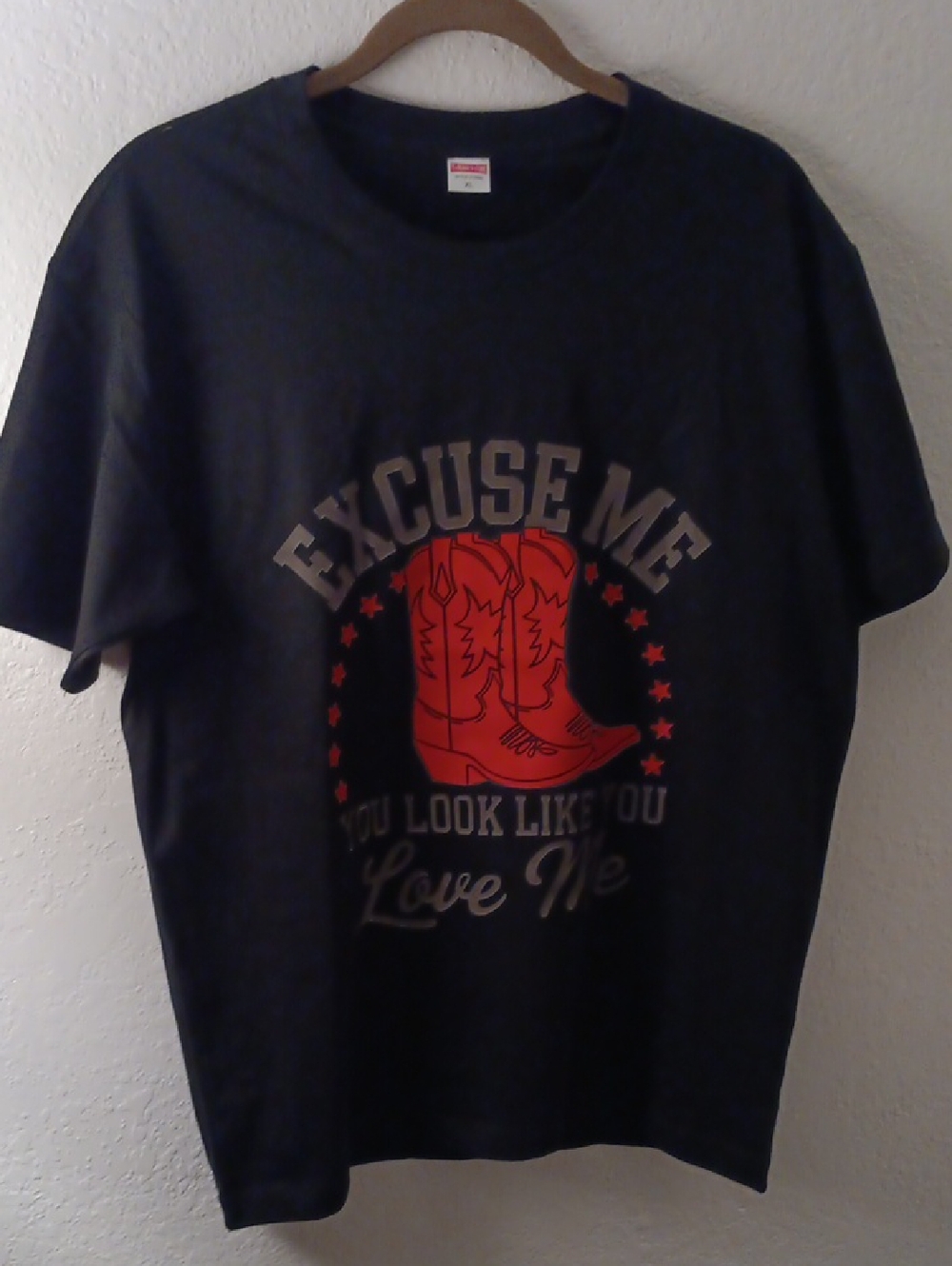 Unknown Brand Women’s Black Short Sleeve Tee with Red Boot Graphic